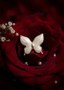 🎀CUTE BUTTERFLY EARRINGS🎀