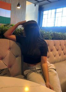 🖤Black Collared Crop Top🖤