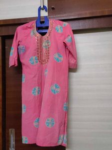 Pink Cotton Kurta with Blue Print
