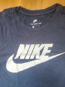 Men's Nike T-Shirt