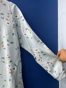 Floral Print Light Blue Sweatshirt