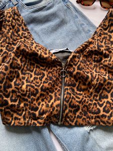 Leopard Print Cropped Zip-Up Top