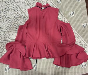 Stylish Ruffled Cold Shoulder Top