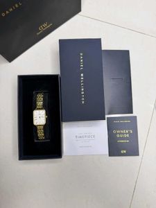 Daniel Wellington Watch - Green Dial