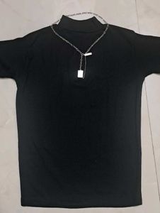 Chic Black Mock Neck T-Shirt with Chain Detail