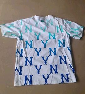 NY Yankees Graphic Tee