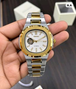 Seiko Automatic – Gold Tone ✨ Elegant white dial w