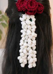Handmade Crochet Rose &amp; White Flower Necklace