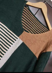 Green🟢 Color Sweatshirt For 40 Chest