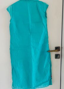 Avaasa Kurta
