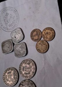 Assorted Vintage Republic Indian coins