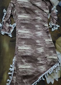 Stylish Tasseled Tunic Top