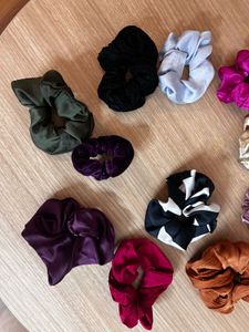 Assorted Scrunchies Set