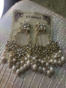 Heavy multilayer Moti Maharani Chandbali