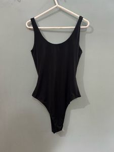Vintage Sleek Black Sleeveless Bodysuit