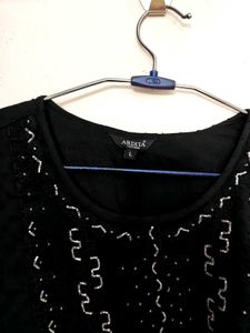 Elegant Black Embellished Kurti
