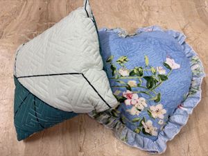 Decorative Throw Pillows (Set of 2)