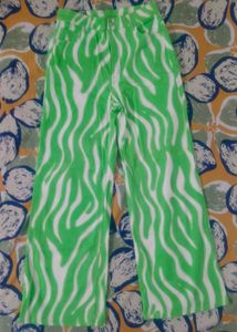 H&M Bold Green Zebra Print Pants