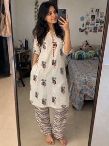 Stylish Printed Kurta Set