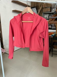 Customized Coral Hooded Cropped Jacket