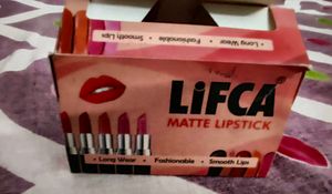 LIFCA Matte Lipstick Set with Nailpolish Se