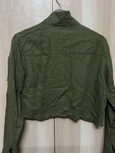 Very cute Crop Top Or jacket Depends How You Wanna Style It
