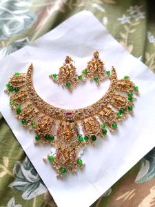 Elegant Gold-Plated Indian Jewelry Set