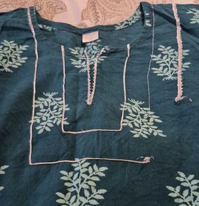 Elegant Green Embroidered Kurta