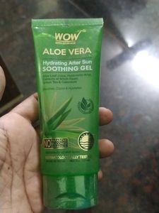 WOW Skin Science Aloe Vera Hydrating Gel
