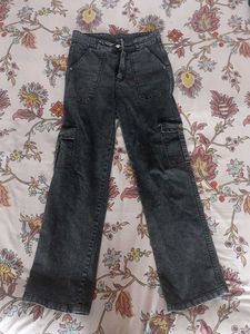 Trendy Washed Cargo Jeans