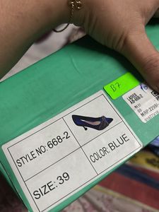 royal blue footwear