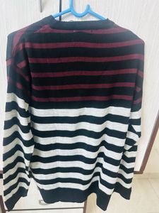 striped tshirt