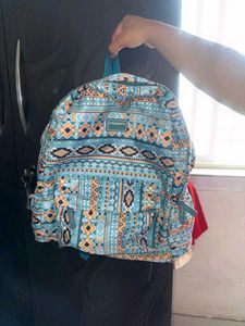 Beautiful bag pack to get attentions