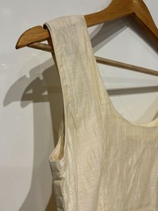 Cut sleeves Gown With Net Dupatta