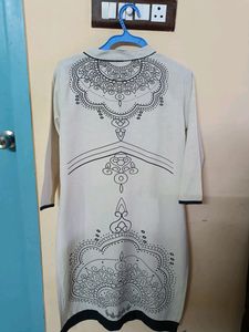 Set Of 2kurthis