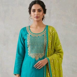 Beautiful Kurti Set