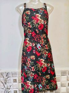🔥 BUY 1, GET 1 FREE 🔥Black Floral Dress