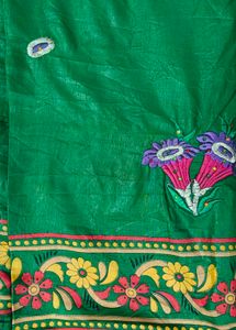 🎊🥻Vibrant Green Embroidered Saree