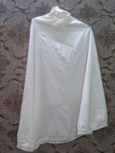white hijab of 1