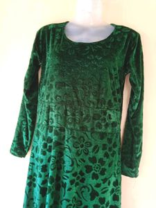 Elegant Green Velvet Floral Dress