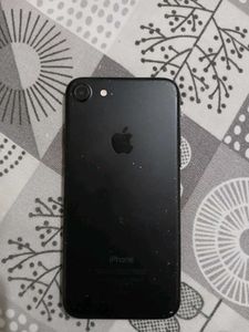 SOLD iphone 7 32gb