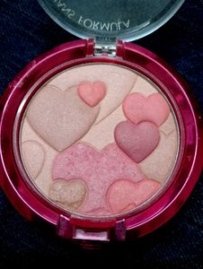 FREE lipstick with Heart Shaped Powder Blush