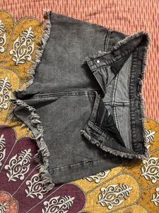 Grey Frayed Denim Shorts