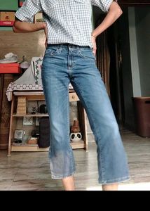 Classic Blue Denim capree