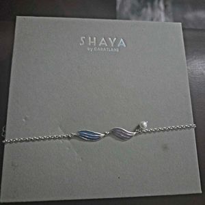 Caratlane Shaya Wave &amp; Pearl Bracelet