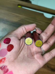 set of 8 lipsticks