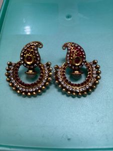 Earring