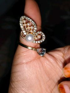 Butterfly Pearl Ring