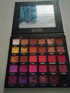 IMASK 30 Color Eyeshadow Palette