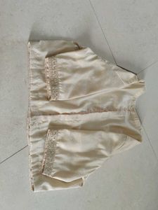 ELEGENT CREAM PACK NEAK BLOUSE